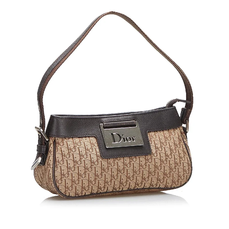 Dior Oblique Street Chic Shoulder Bag (cVMPP8)