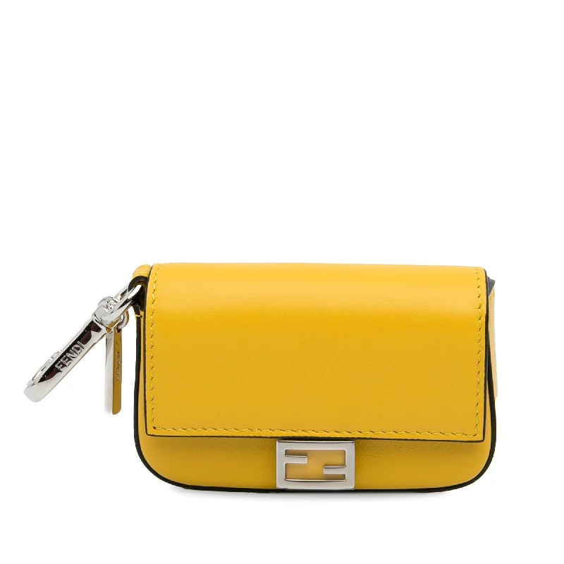 Fendi Nano Baguette (SHG-tPhBCA)